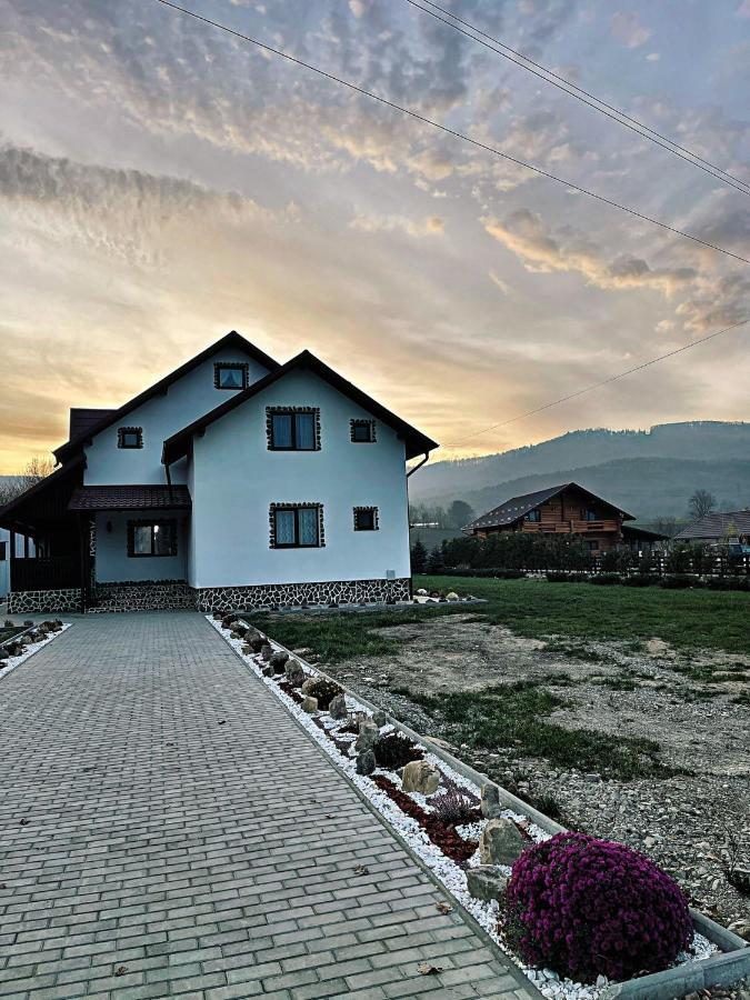 Casa Din Podirei Villa Capu Cîmpului Exteriör bild