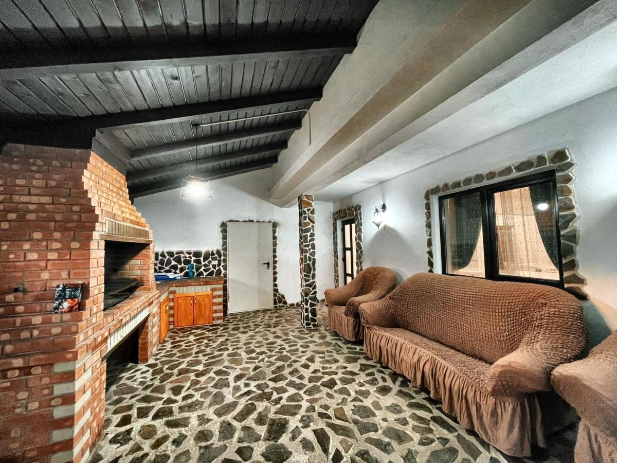 Casa Din Podirei Villa Capu Cîmpului Exteriör bild