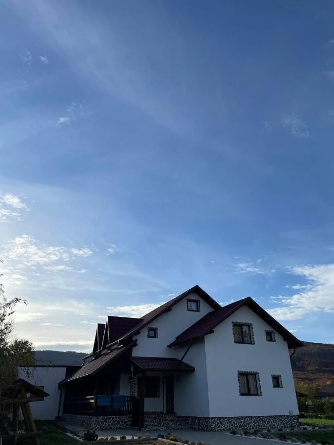 Casa Din Podirei Villa Capu Cîmpului Exteriör bild