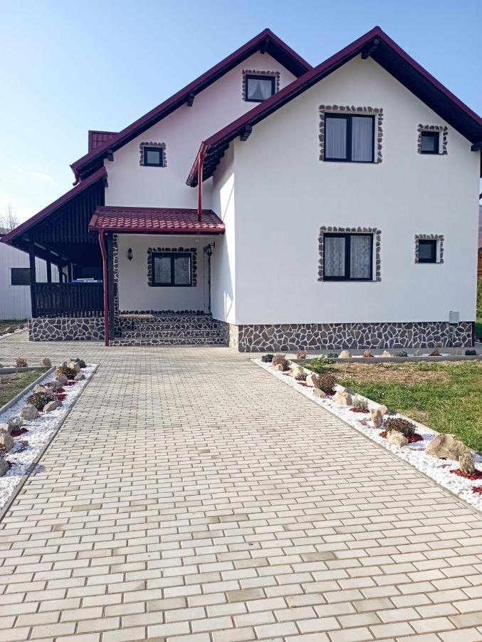 Casa Din Podirei Villa Capu Cîmpului Exteriör bild