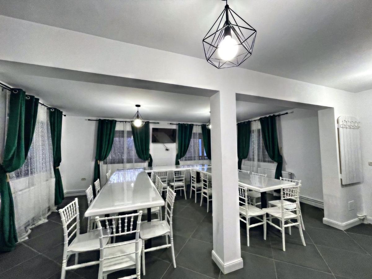 Casa Din Podirei Villa Capu Cîmpului Exteriör bild